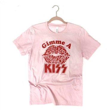 GIMME A KISS TEE