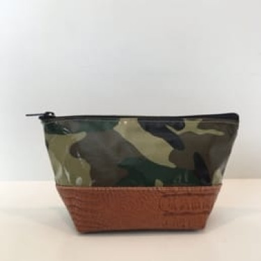 Large Camo Faux Leather Bottom Cosmetic 