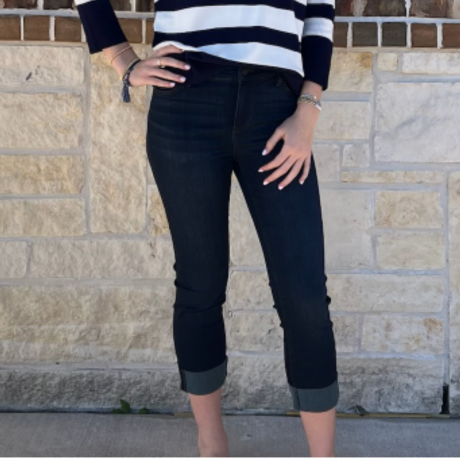 Charlie Crop With Wide Cuff